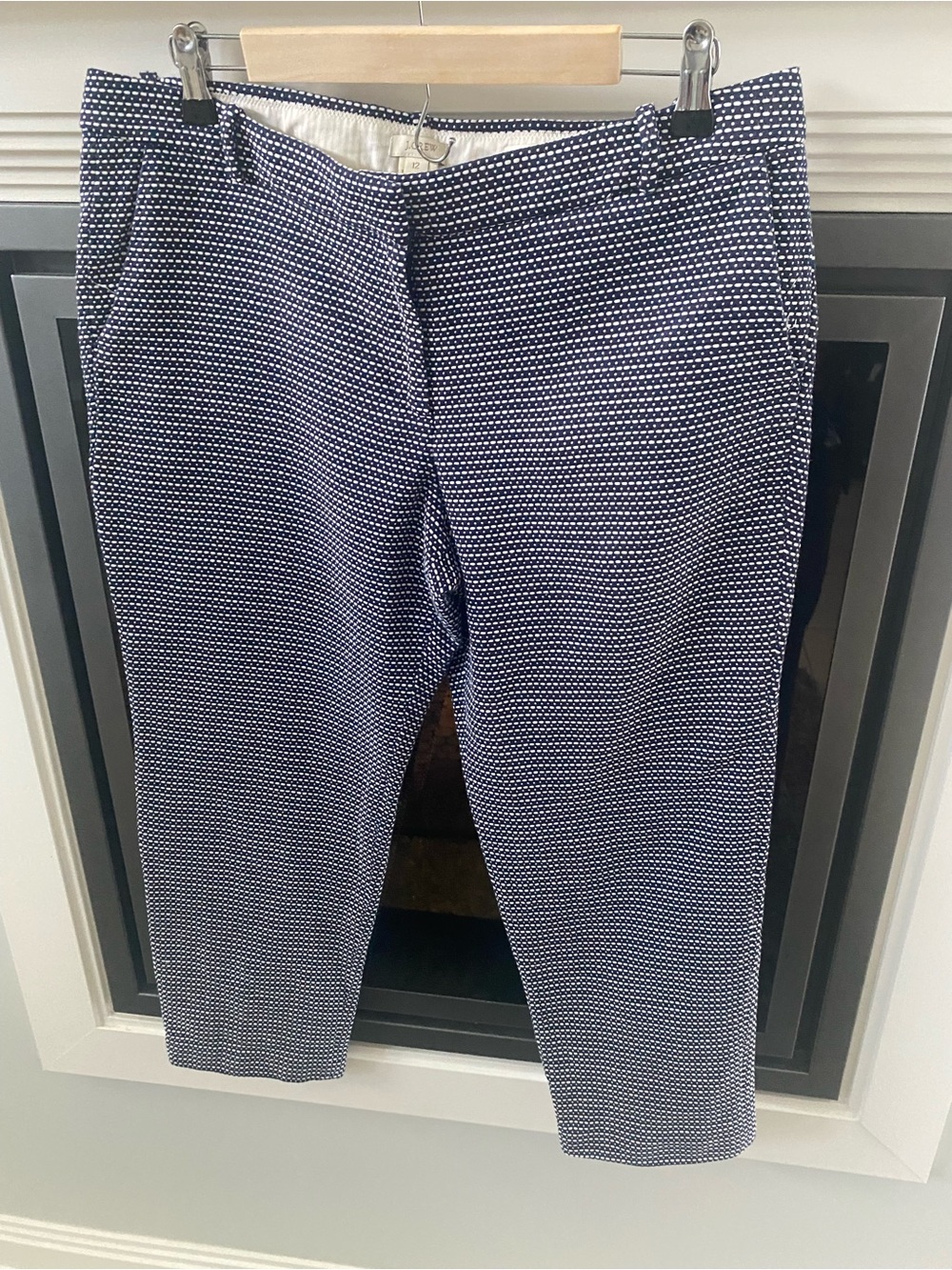 Women’s J Crew 100% Cotton Navy and White Textured Cropped Casual/Dress Pants